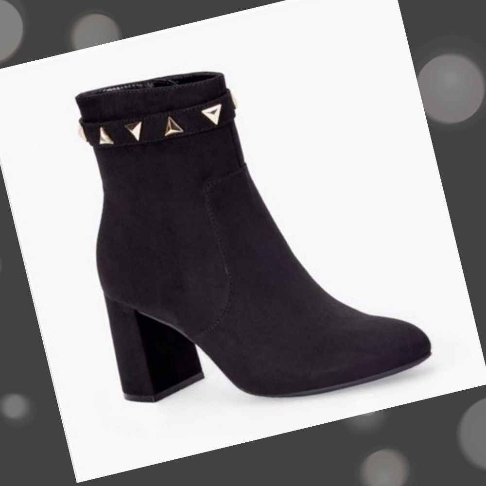 Women's Aria Block Heeled Bootie, Black Caviar, Size 10 New in box